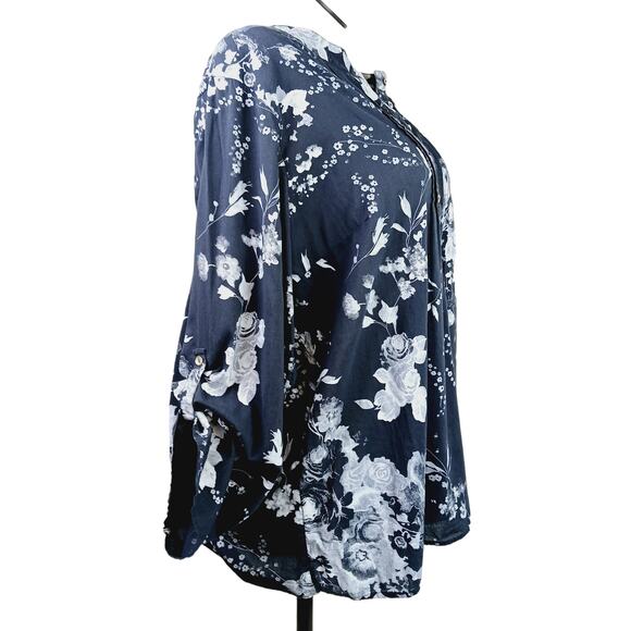 Soft Surroundings SZ 1X 100% Cotton Gray Floral 1/2 Button Front Tab Sleeve Top - Picture 4 of 8